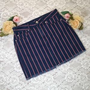 American Eagle Women’s Super Stretch Denim Blue Red Skirt Size 6